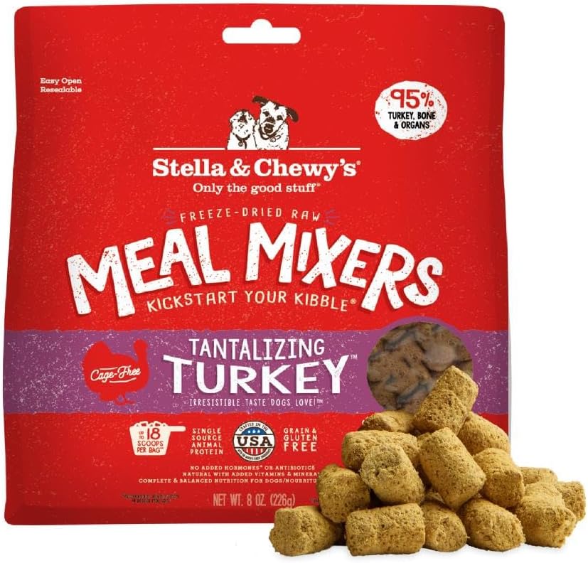 Stella & Chewy's Freeze-Dried Raw Beef Meal Mixers- Dog Food Topper and Mixer - Made with 95% Grass-Fed Beef, Organs & Bone - Perfect for Picky Eaters - Grain-Free - 7 oz